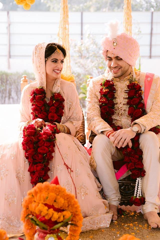 Big Fat Indian Wedding | Jaimala Theme | by MALIK MUSIC EVENTS  #malikmusicevents #featured #create #jaimala #couple #like #share #comment…  | Instagram